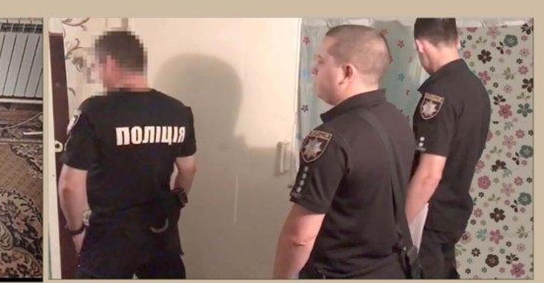 в Украине опять вы*бали полицейского